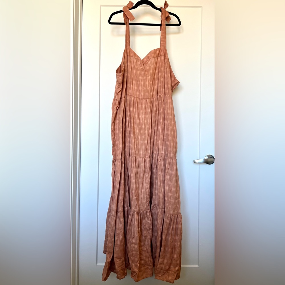 Tiered fall boho maxi dress- NWT